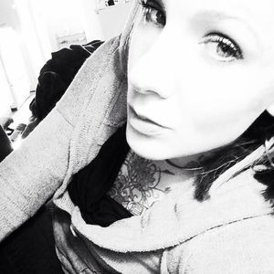 Meet your Posher, Sally